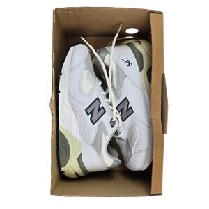 Womens New Balance 587 Size 6 2E Extra Wide White For The Cure 587WB Made in USA